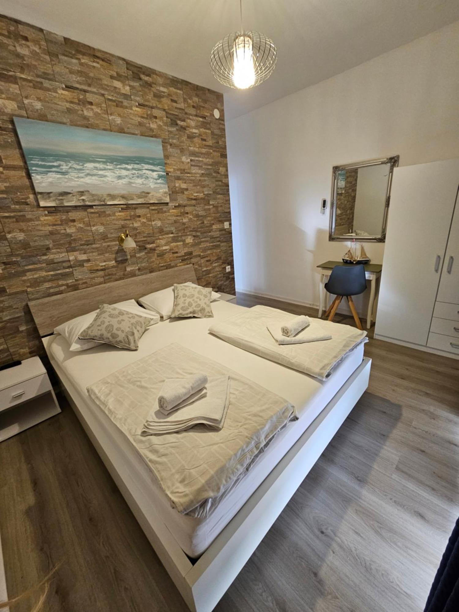 Paradise House At Sea Rab Town Zewnętrze zdjęcie